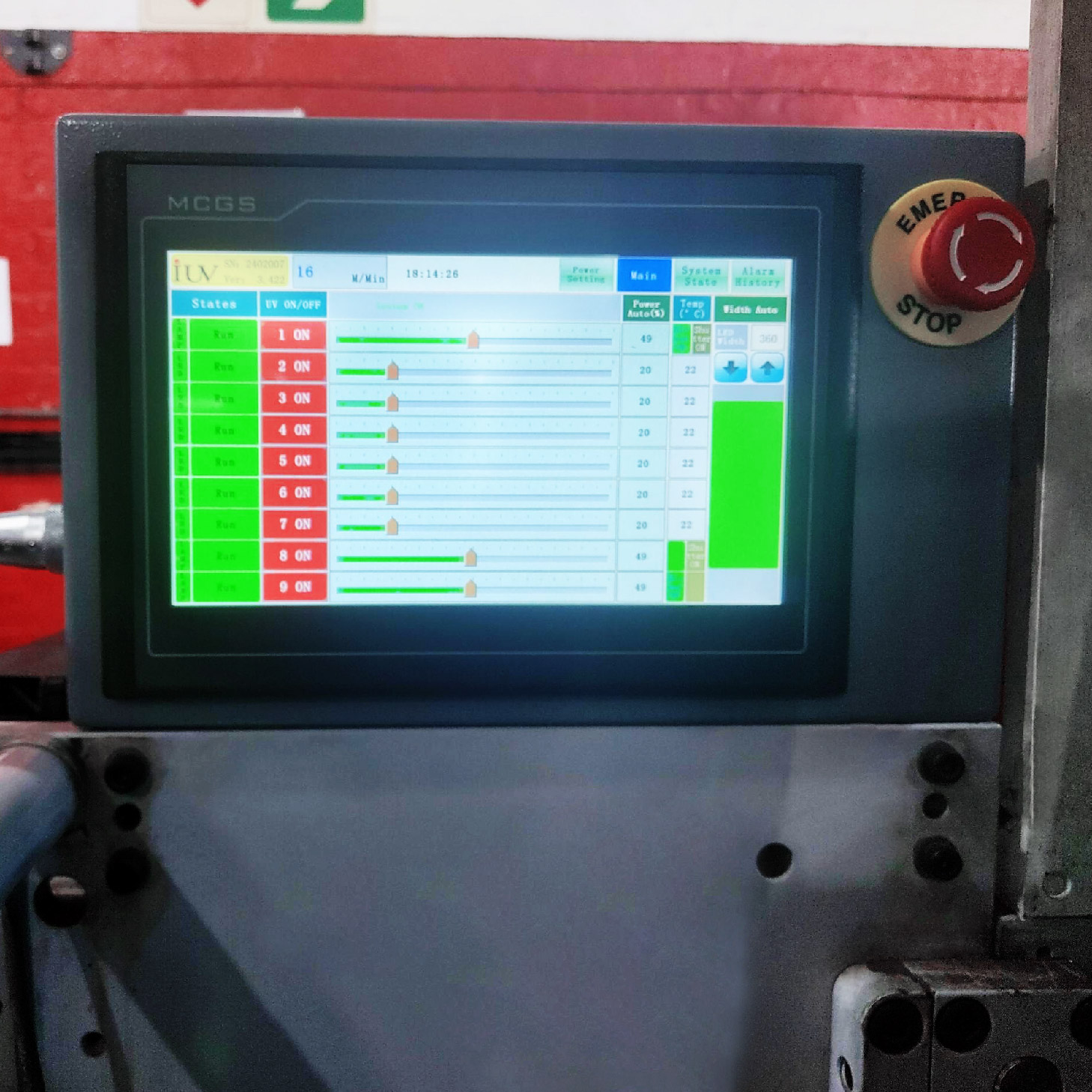 Offset vs. Flexo vs. Digital Choosing the Right Press for LED UV Label Printing Offset vs. Flexo vs. Digital Choosing the Right Press for LED UV Label Printing
