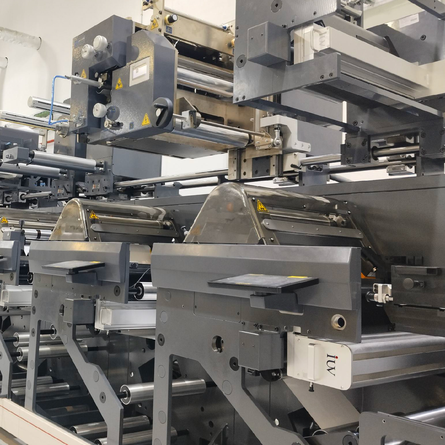 Energy Savings and Efficiency Gains from LED UV in Narrow-Web Flexo Applications